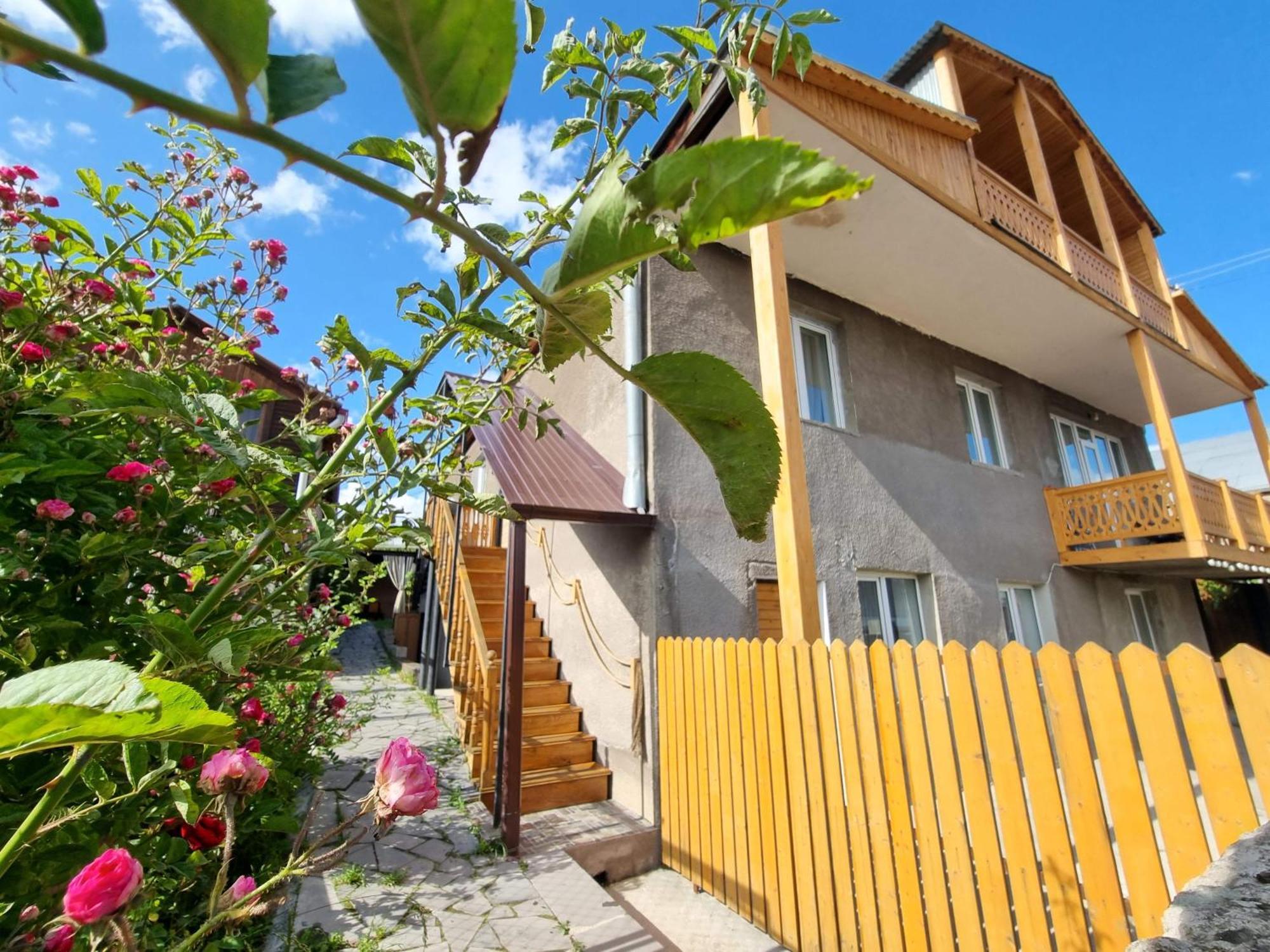 New Horizons , Apartment With 5 Bedrooms, Whole Apartment, Апартмент Целиком Dilijan Ngoại thất bức ảnh